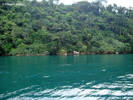 Passeio de escuna de Paraty