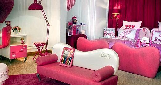 Paris: quarto da Barbie no Plaza Athénée