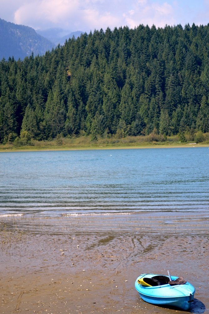 Passeio de caiaque em Pitt Lake